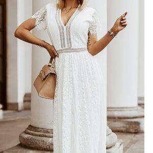Elegant White Lace V-Neck Women’s Dress